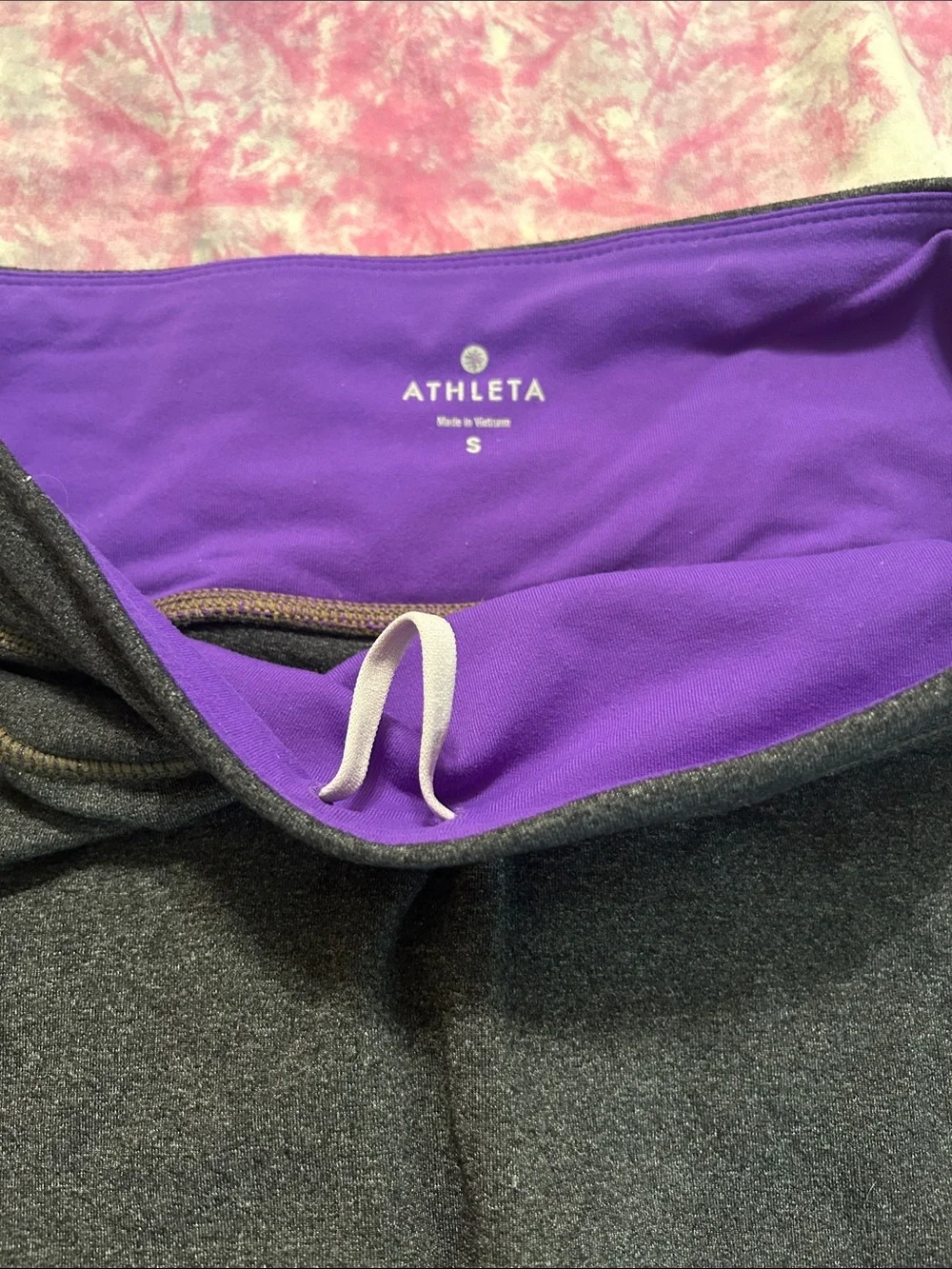 Athleta skort & sweatshirt size S